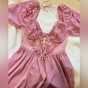 SOLD ON DEPOP For love and lemons pink fan floral puff sleeve dress